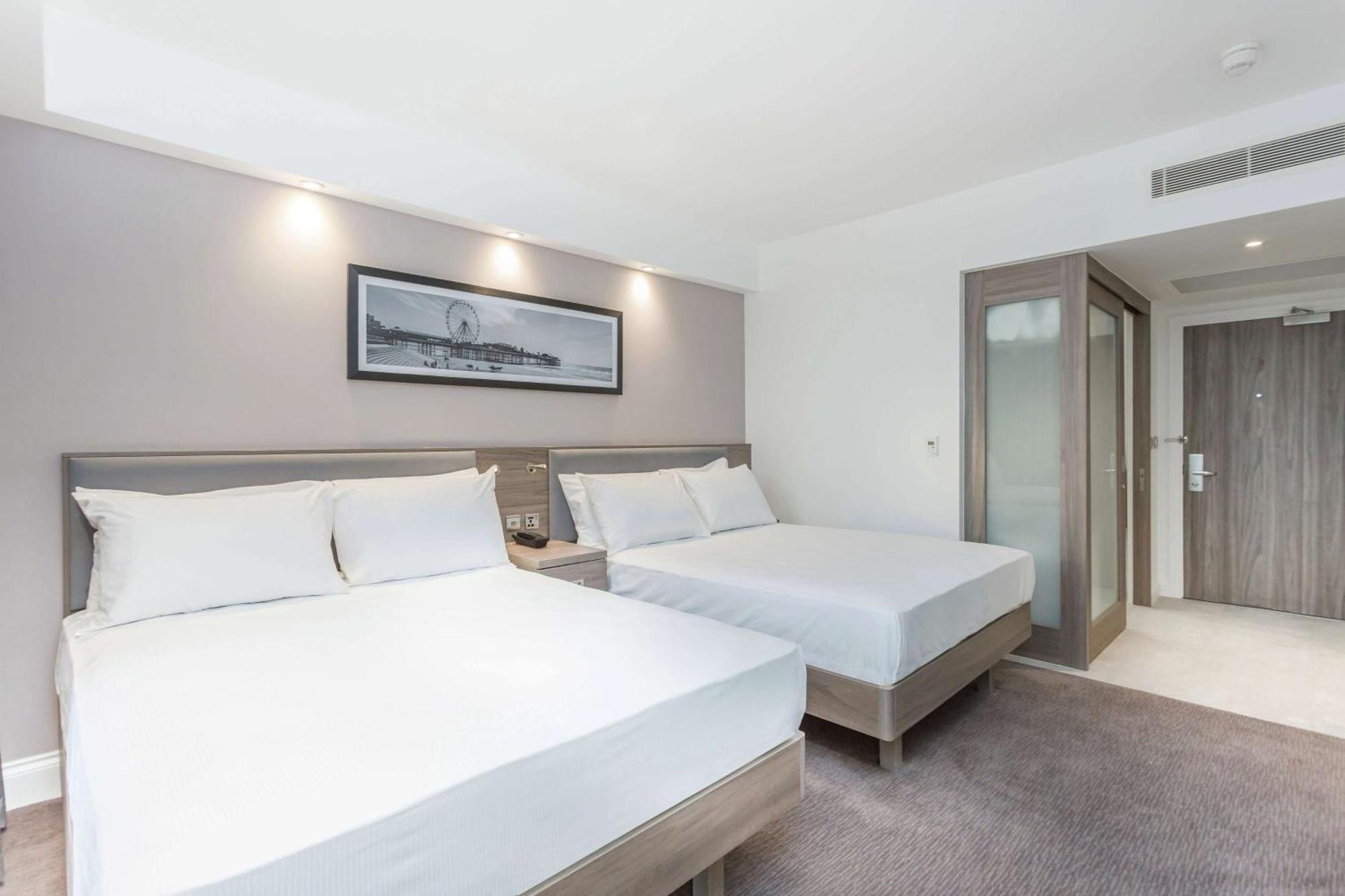 Hampton By Hilton Blackpool Exteriör bild